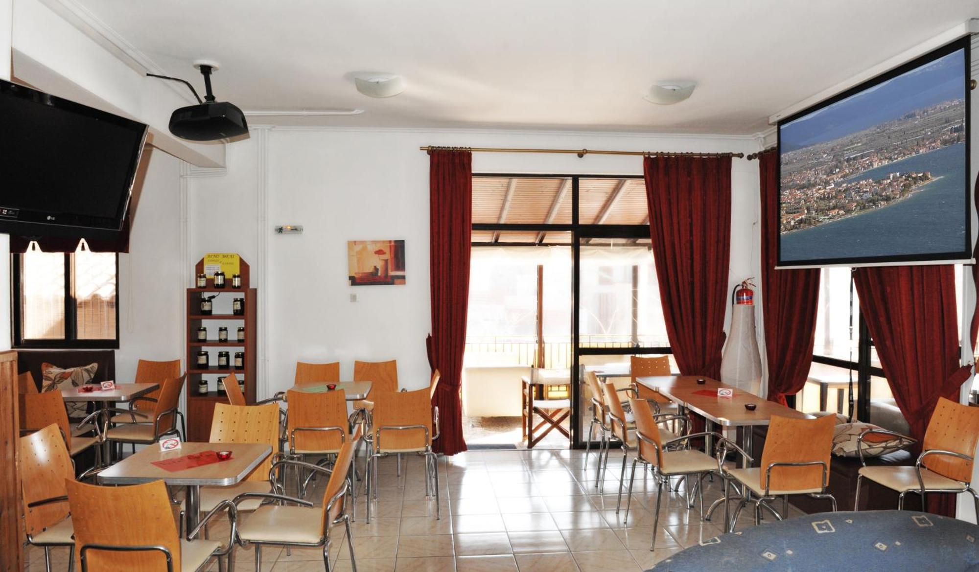 Hotel Ballas Agria Exterior photo