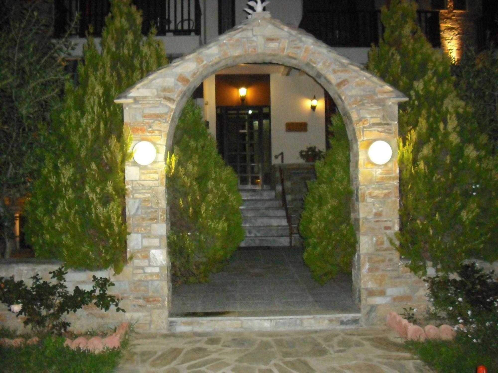 Hotel Ballas Agria Exterior photo
