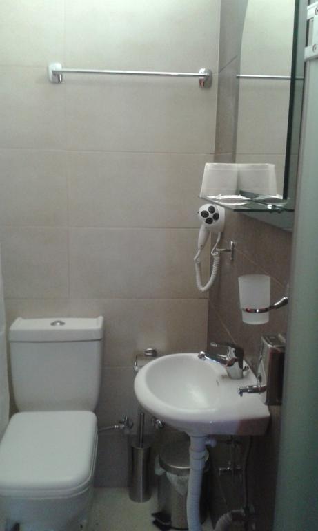 Hotel Ballas Agria Exterior photo